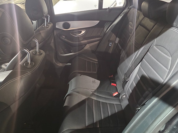 Mercedes-Benz C350 e 20 of 23