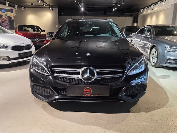 Mercedes-Benz C350 e 10 of 23