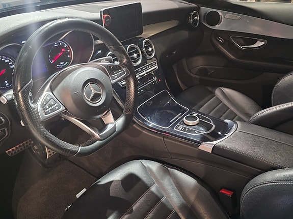 Mercedes-Benz C350 e 16 of 23