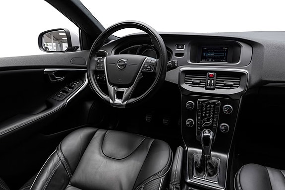 Volvo V40 21 of 22
