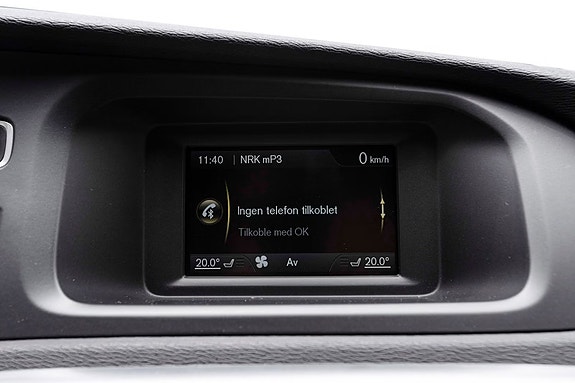 Volvo V40 17 of 22