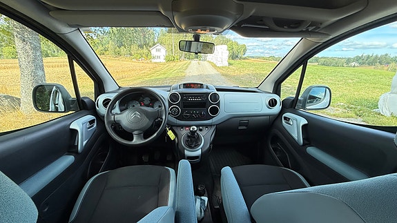 Citroen Berlingo 19 of 30