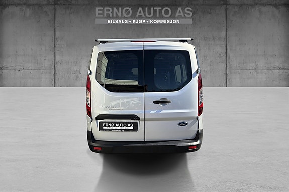 Ford Transit Connect 6 of 12
