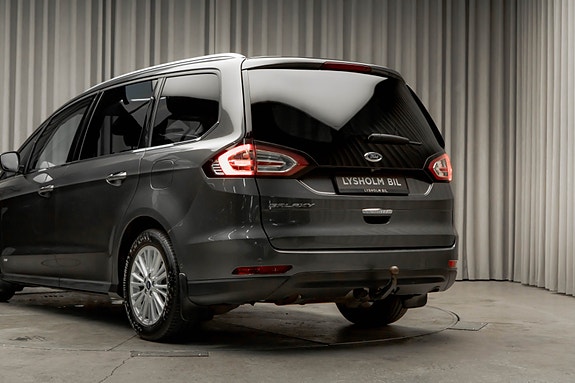 Ford Galaxy 10 of 28