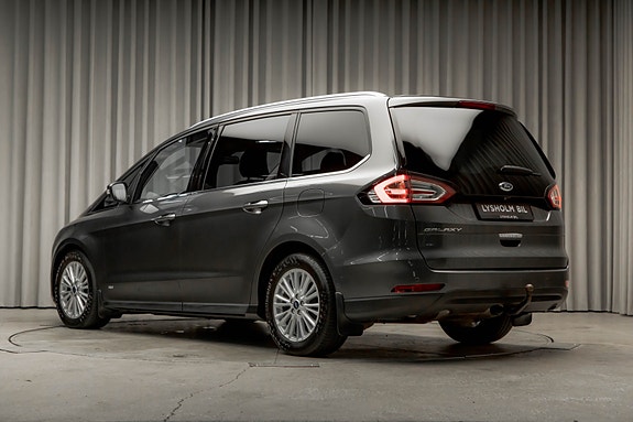 Ford Galaxy 9 of 28