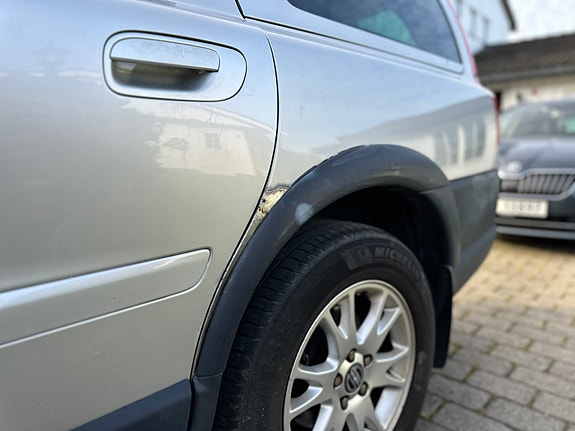 Volvo XC70 10 of 30