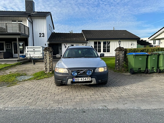 Volvo XC70 8 of 30