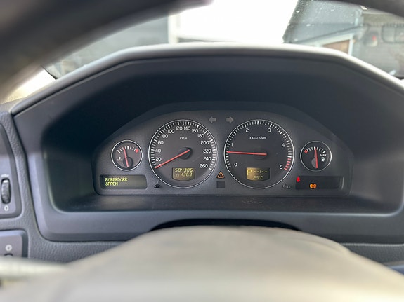 Volvo XC70 20 of 30