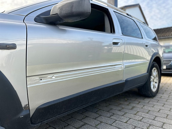 Volvo XC70 9 of 30