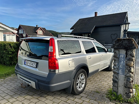 Volvo XC70 5 of 30