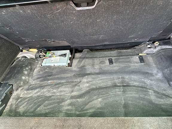 Volvo XC70 27 of 30
