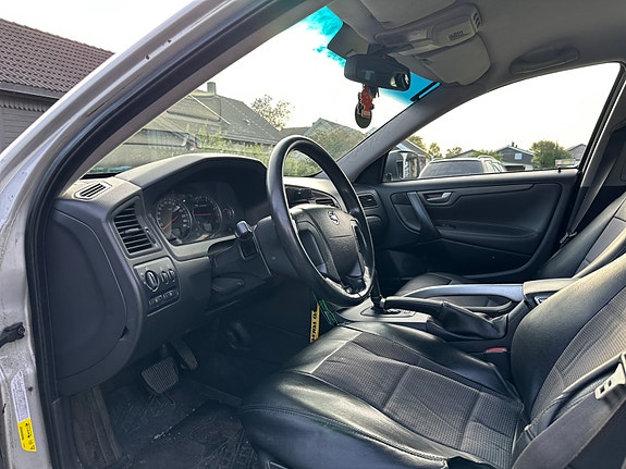 Volvo XC70 19 of 30