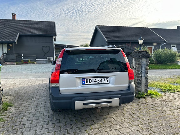 Volvo XC70 4 of 30