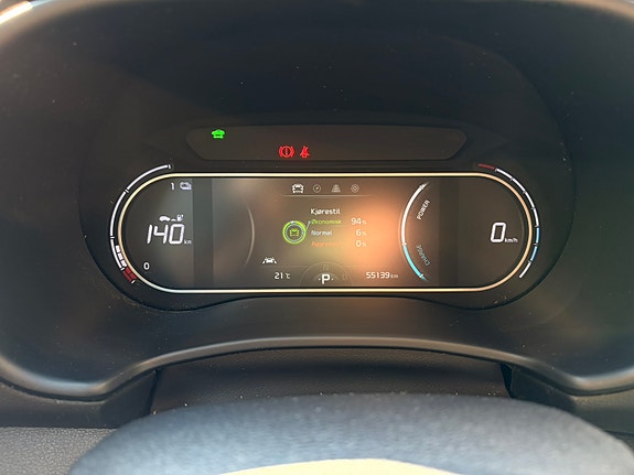 Kia e-Soul 18 of 30