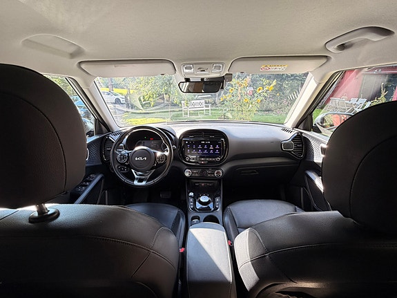 Kia e-Soul 13 of 30