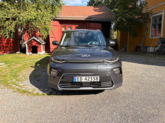 Kia e-Soul 2 of 30