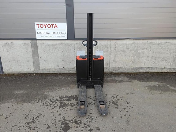 Toyota SWE080L 3 of 4
