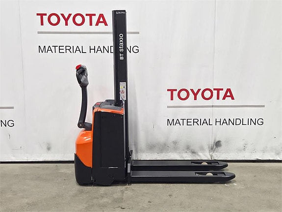 Toyota SWE080L 4 of 4