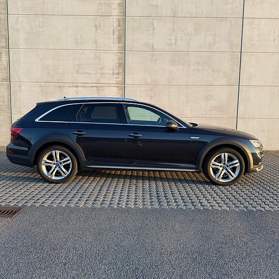 Audi A4 allroad 3 of 29