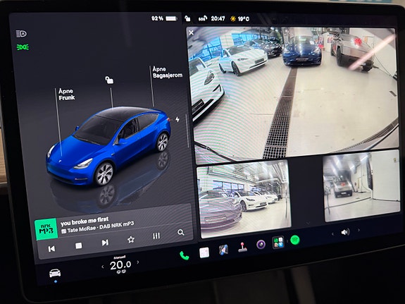 Tesla Model Y 29 of 30