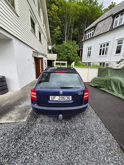 Skoda Octavia 3 of 9