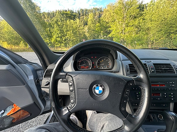BMW X3 9 of 20