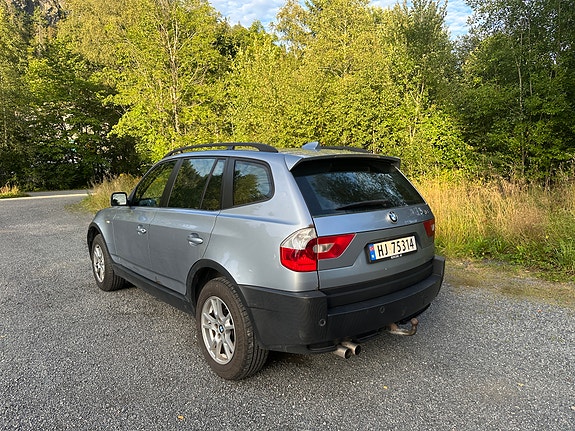 BMW X3 2 of 20