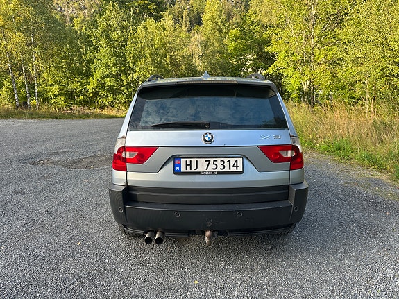 BMW X3 3 of 20