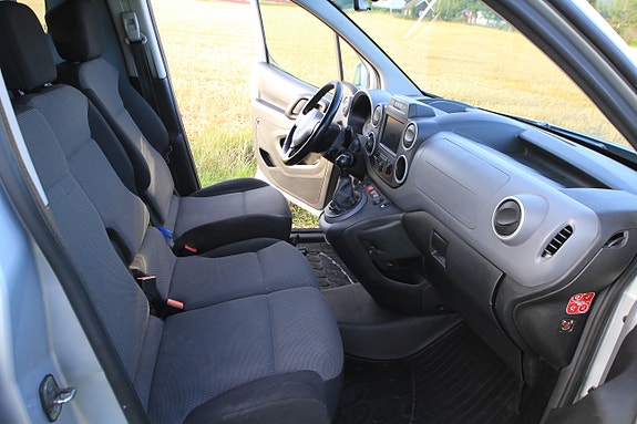 Citroen Berlingo 12 of 17