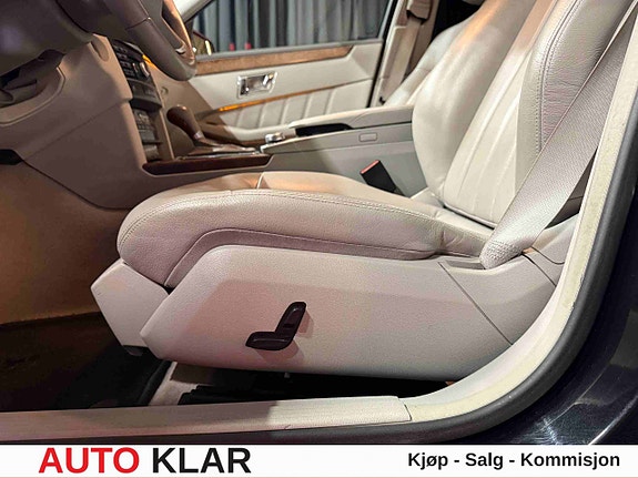 Mercedes-Benz E250 29 of 30