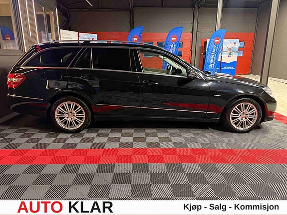 Mercedes-Benz E250 8 of 30