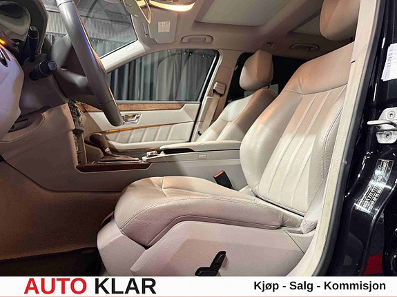 Mercedes-Benz E250 30 of 30