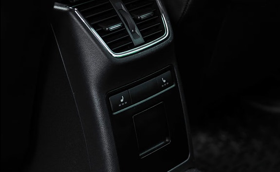 Skoda Octavia Scout 21 of 30