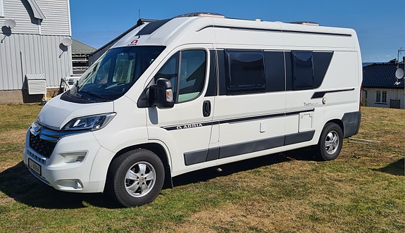 Adria Twin 600 STP 3 of 30