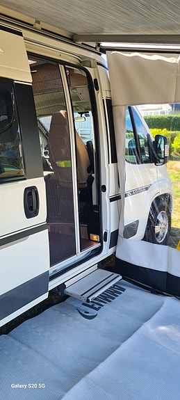 Adria Twin 600 STP 15 of 30