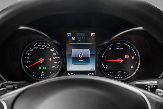 Mercedes-Benz GLC 20 of 30
