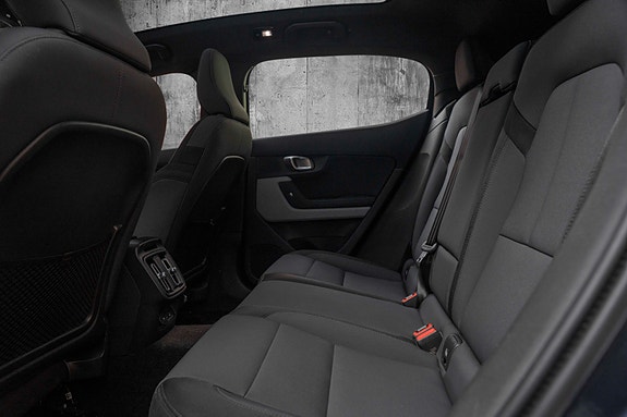 Polestar 2 16 of 26