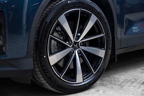 Polestar 2 3 of 26