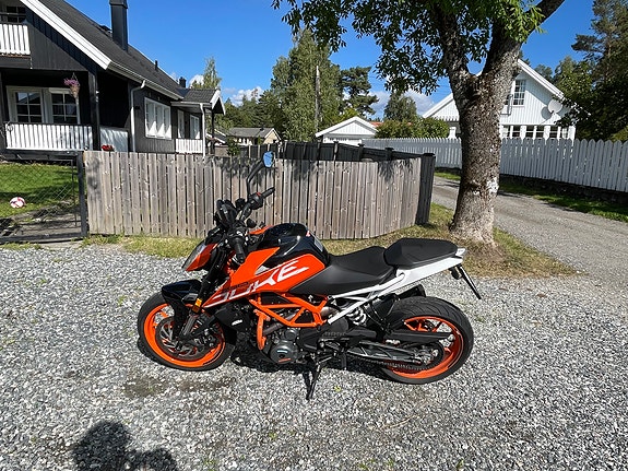 KTM 390 Duke 6 of 10