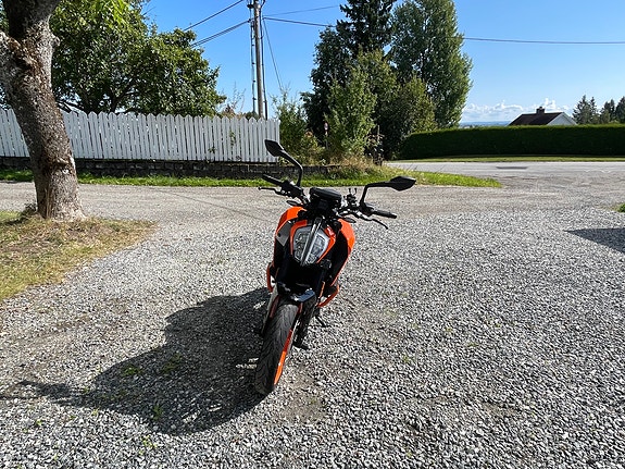 KTM 390 Duke 8 of 10