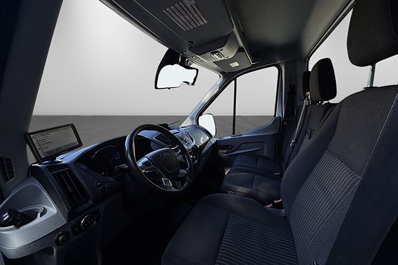 Ford Transit 18 of 28