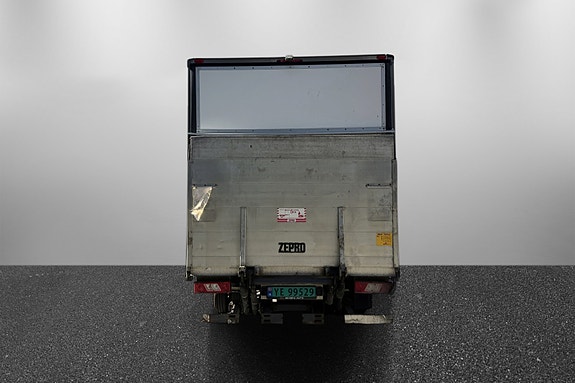 Ford Transit 12 of 28