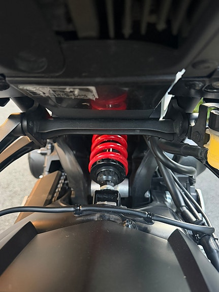 Yamaha MT-09 8 of 8