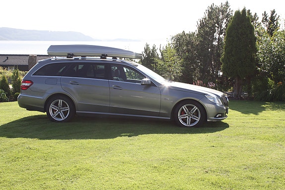 Mercedes-Benz E350 d 4 of 12