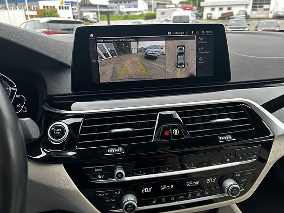 BMW 530e 15 of 30