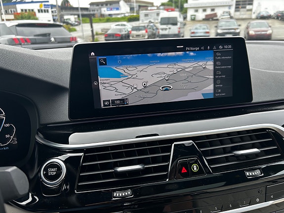 BMW 530e 29 of 30