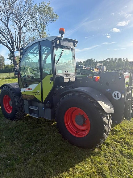 CLAAS Scorpion 741 Varipower 5 of 10