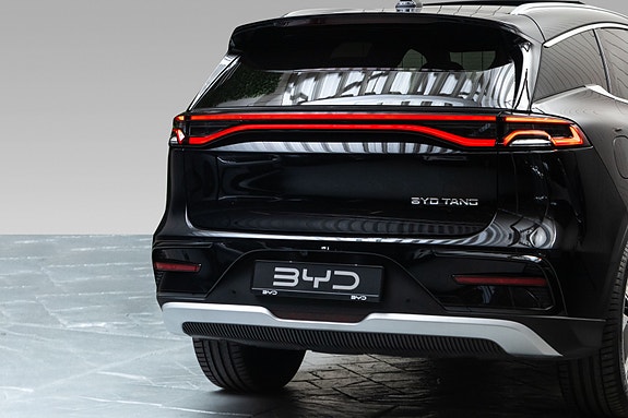 BYD Tang 8 of 30