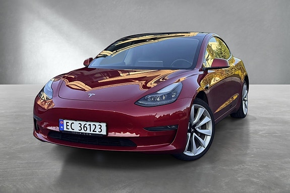 Tesla Model 3 3 of 24