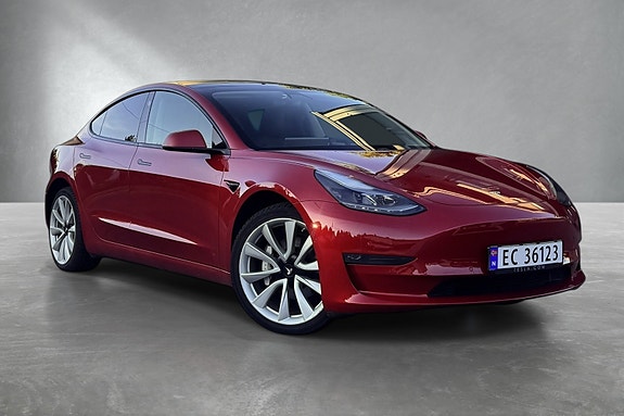 Tesla Model 3 5 of 24